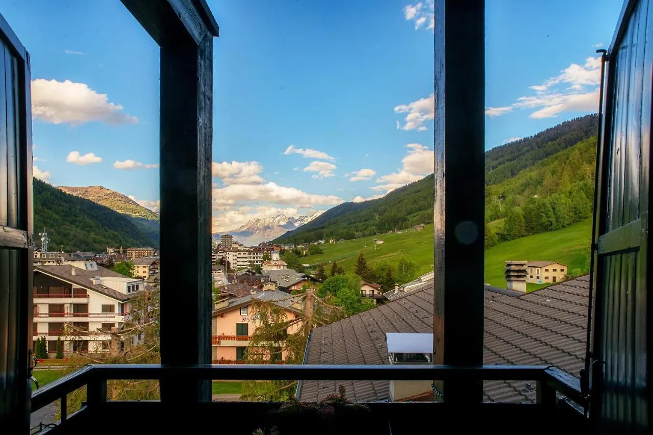 Appartamento Charming Mountain Penthouse Aprica